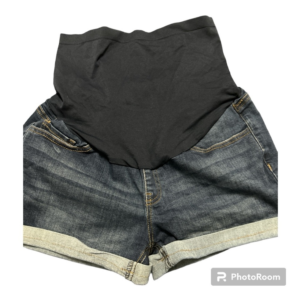 🌼 Maternity Jean Shorts 💥